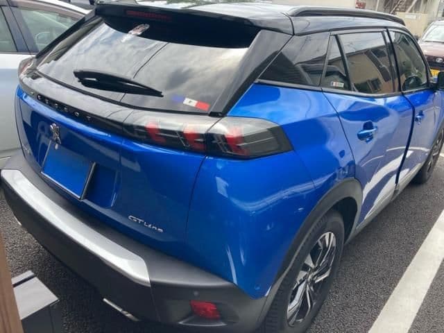 Car thumbnail 4