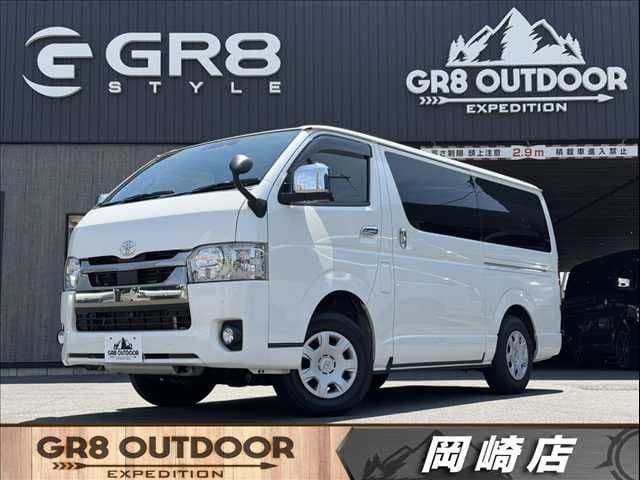 TOYOTA HIACE van 4WD