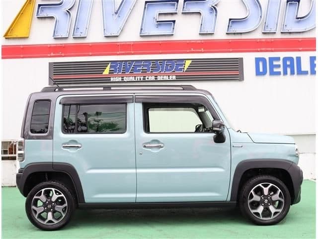 Car thumbnail 4