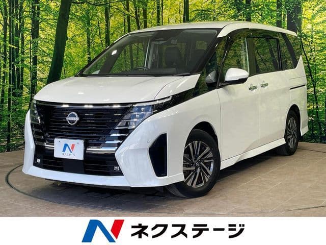 NISSAN