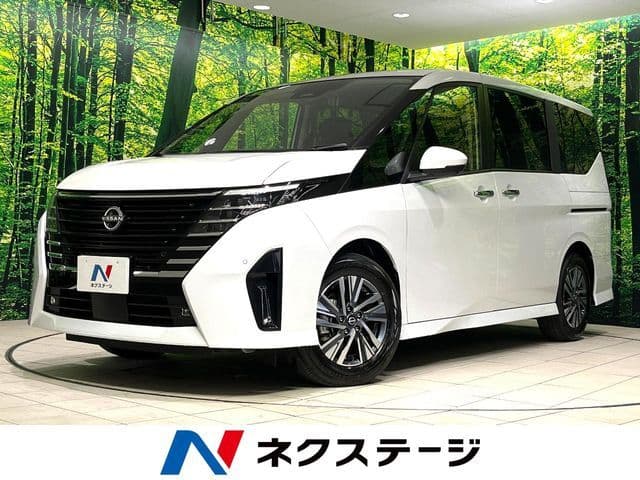NISSAN