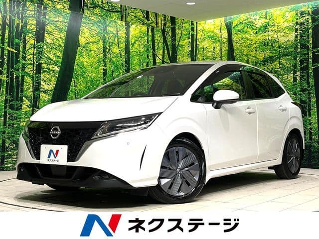 NISSAN