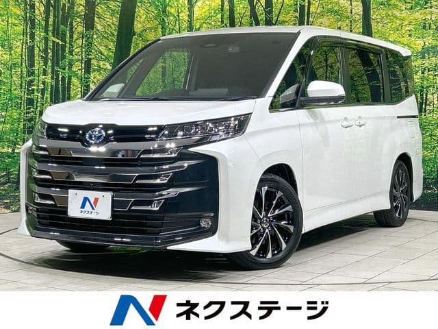 TOYOTA NOAH HYBRID
