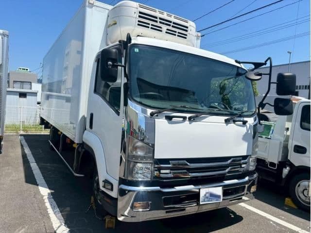 ISUZU