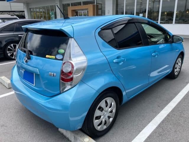 Car thumbnail 3