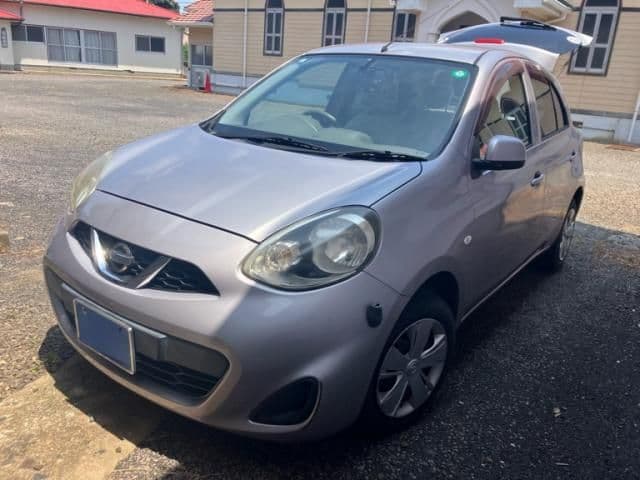 Car image 1