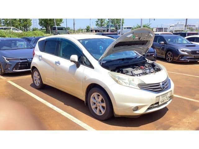 NISSAN