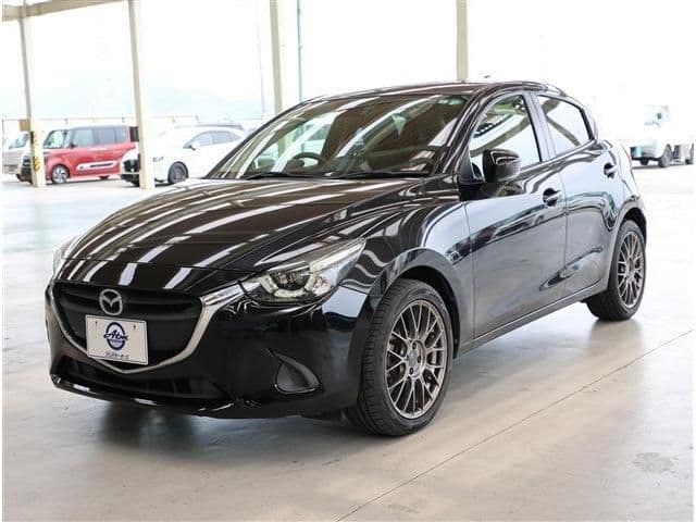 Car image 1