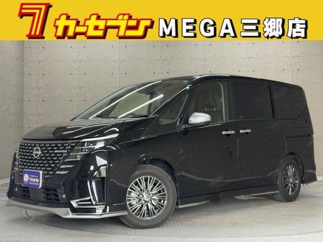 NISSAN