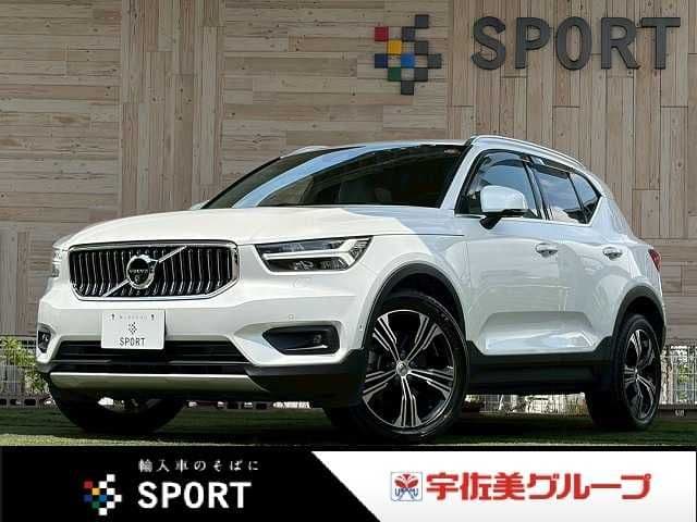 VOLVO VOLVO XC40