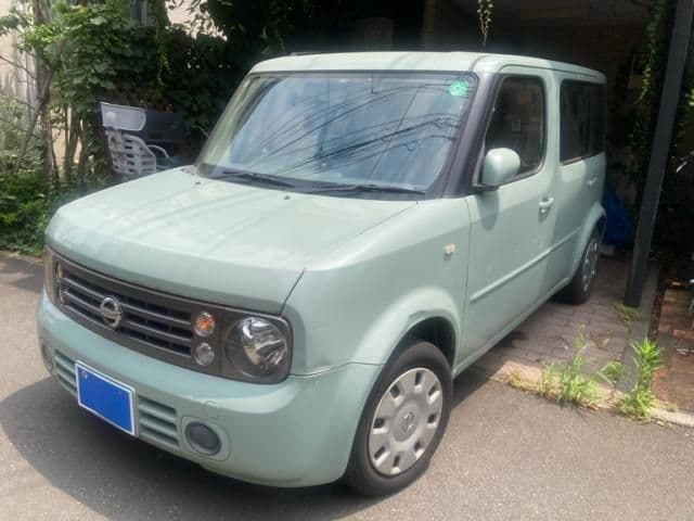 NISSAN