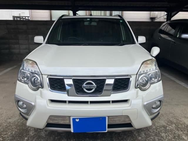 NISSAN