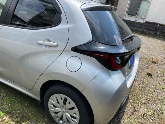 Car thumbnail 4