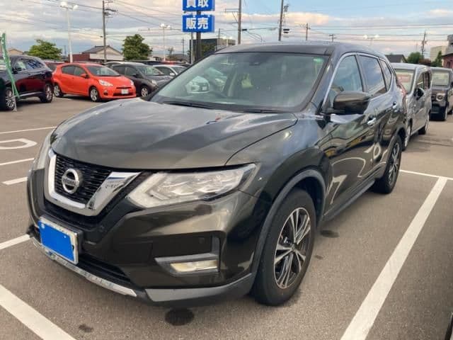 NISSAN