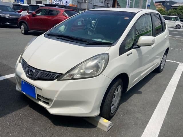 Car image 1