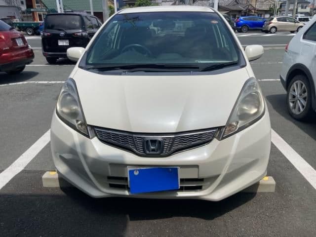 Car thumbnail 2