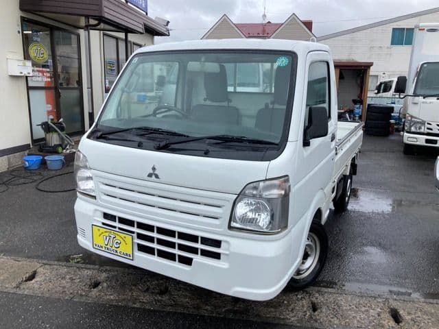 MITSUBISHI MINICAB truck 4WD