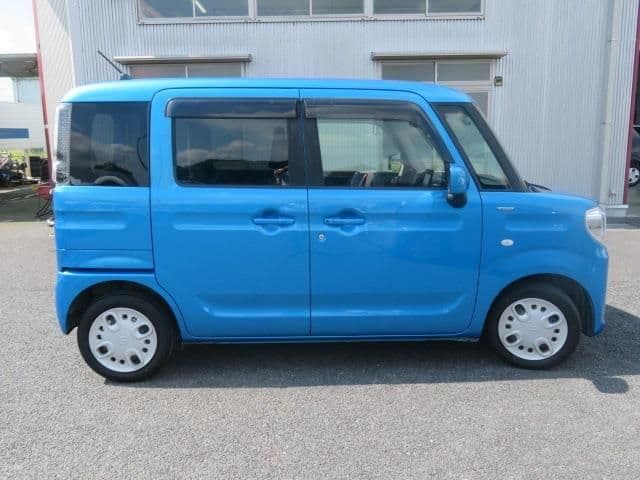 Car thumbnail 4