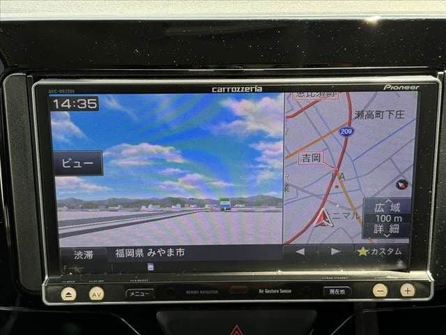 Car thumbnail 3