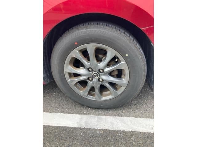 Car thumbnail 4