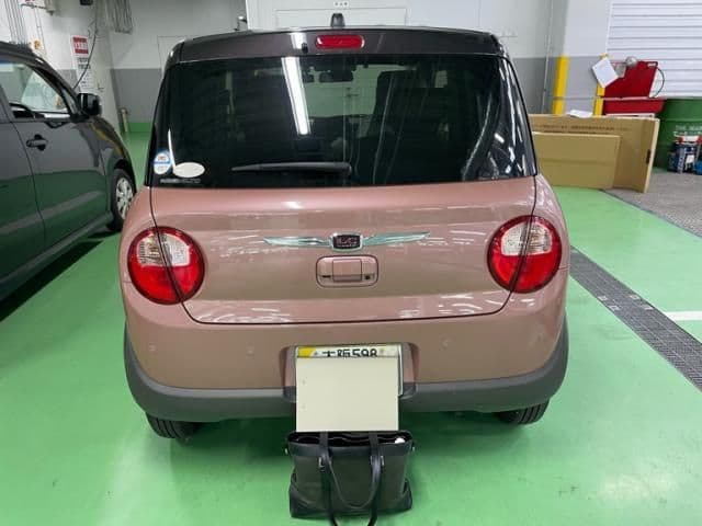 Car thumbnail 4