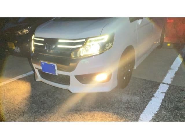 Car thumbnail 2