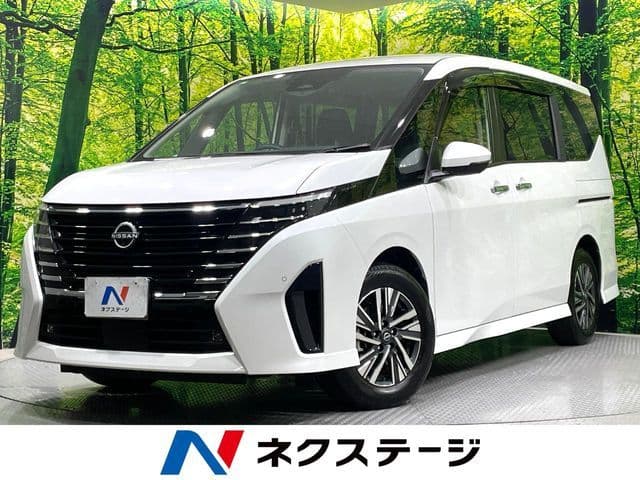 NISSAN