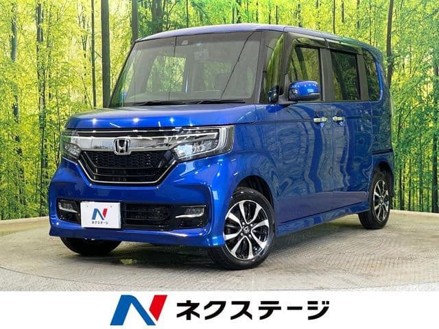 HONDA N BOX CUSTOM 4WD