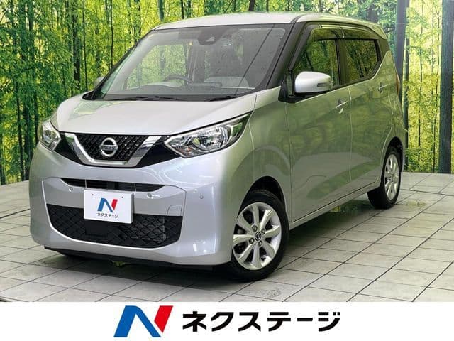NISSAN