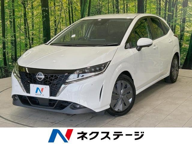 NISSAN