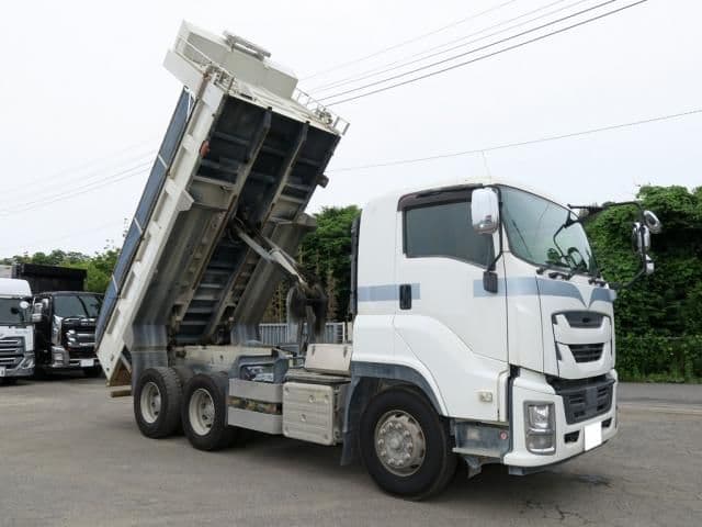 ISUZU