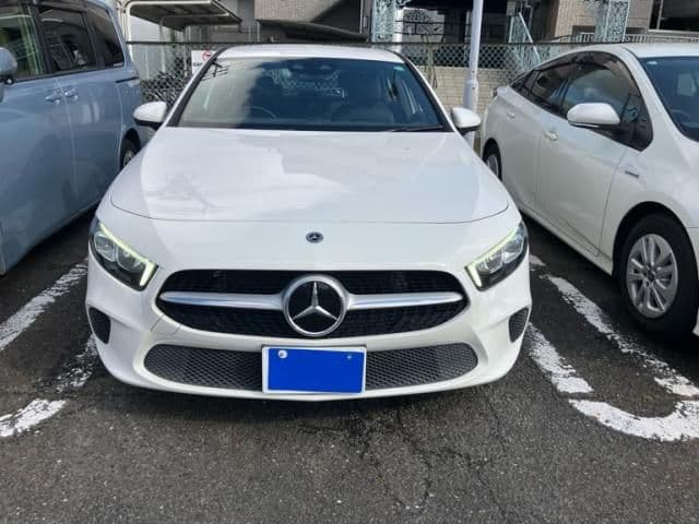 MERCEDES BENZ