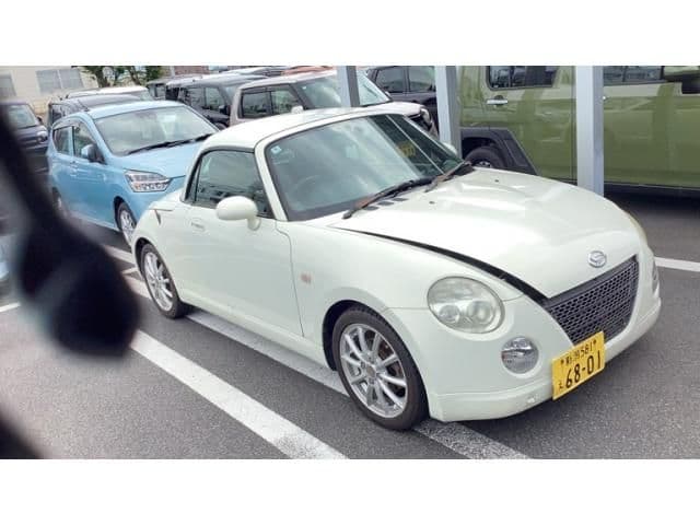 Car thumbnail 3