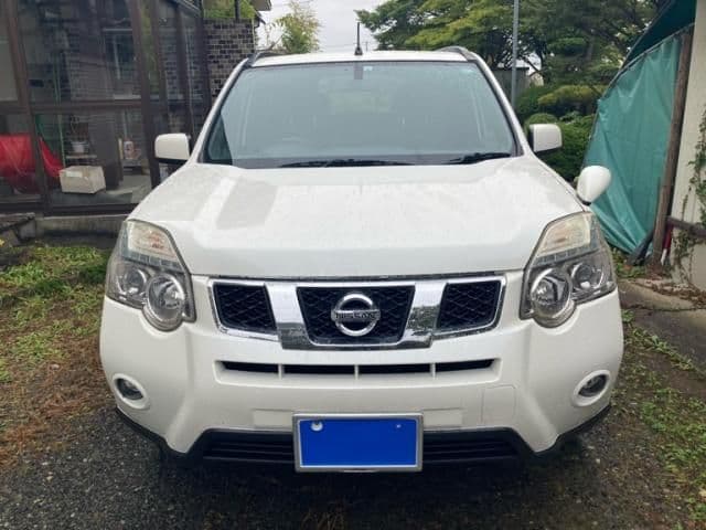 NISSAN