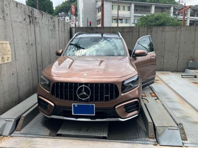 MERCEDES BENZ
