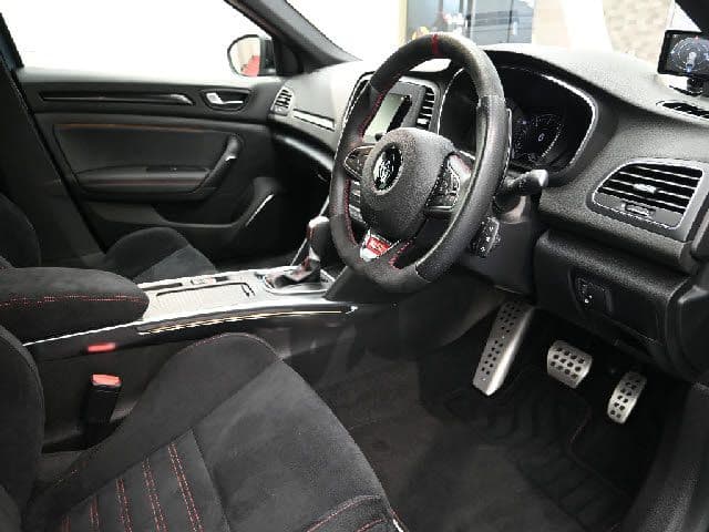 Car thumbnail 4