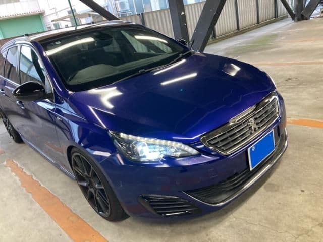 PEUGEOT