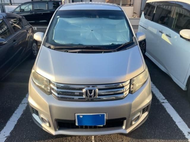 HONDA FREED Spike