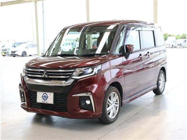MITSUBISHI DELICA D:2 2WD