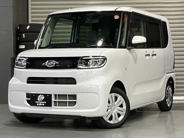 DAIHATSU TANTO 4WD