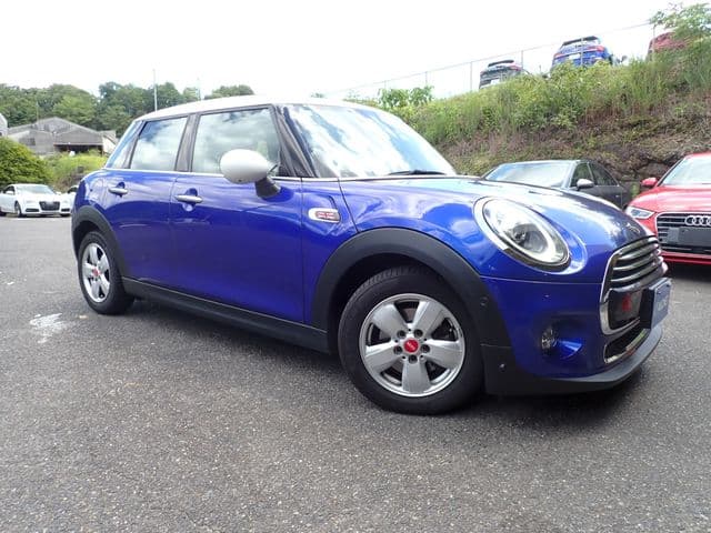 BMW MINI COOPER D 5DOOR