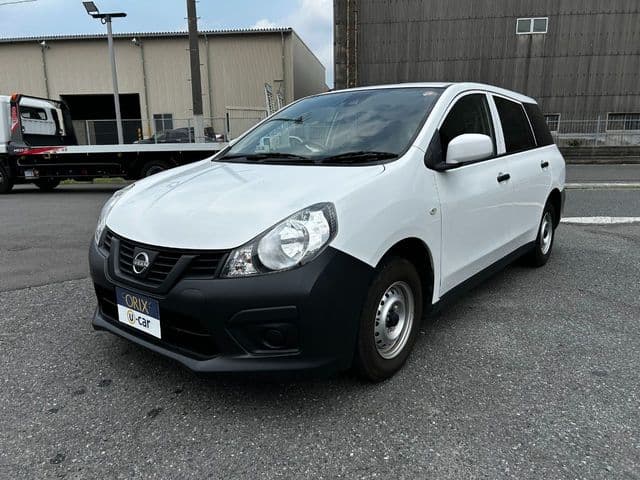 NISSAN AD