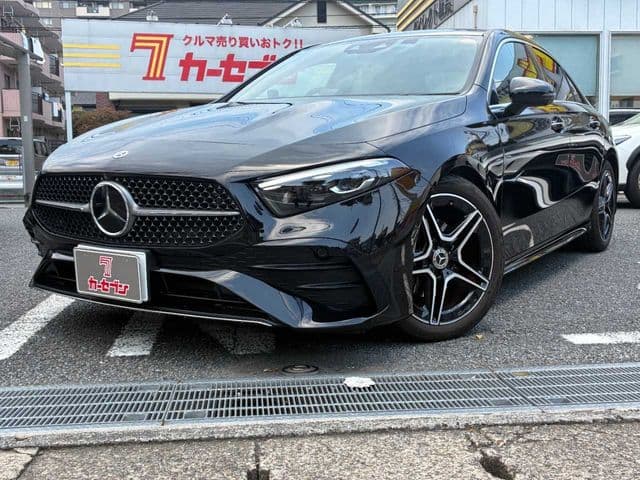 MERCEDES BENZ