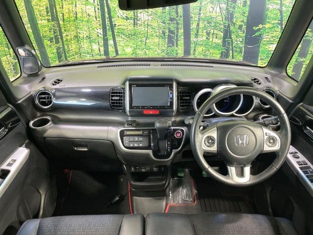 Car thumbnail 2
