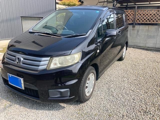 HONDA FREED Spike