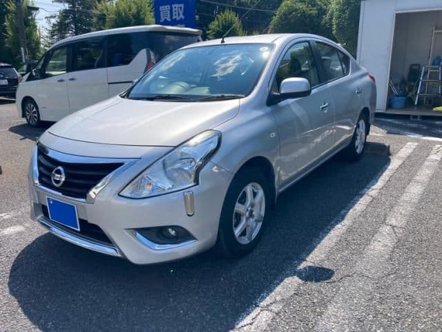 NISSAN