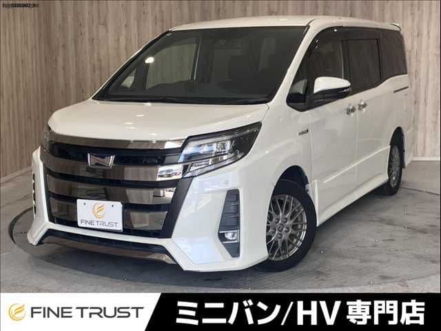 TOYOTA NOAH HYBRID