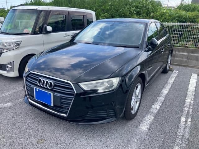 AUDI