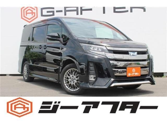 TOYOTA NOAH HYBRID