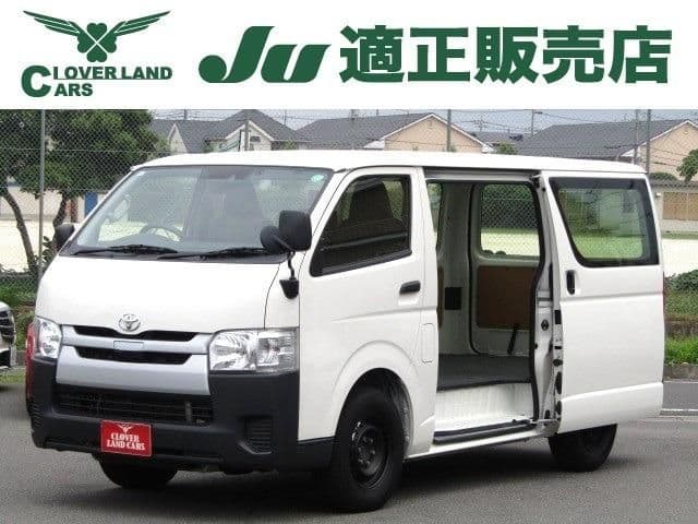 TOYOTA HIACE van 2WD